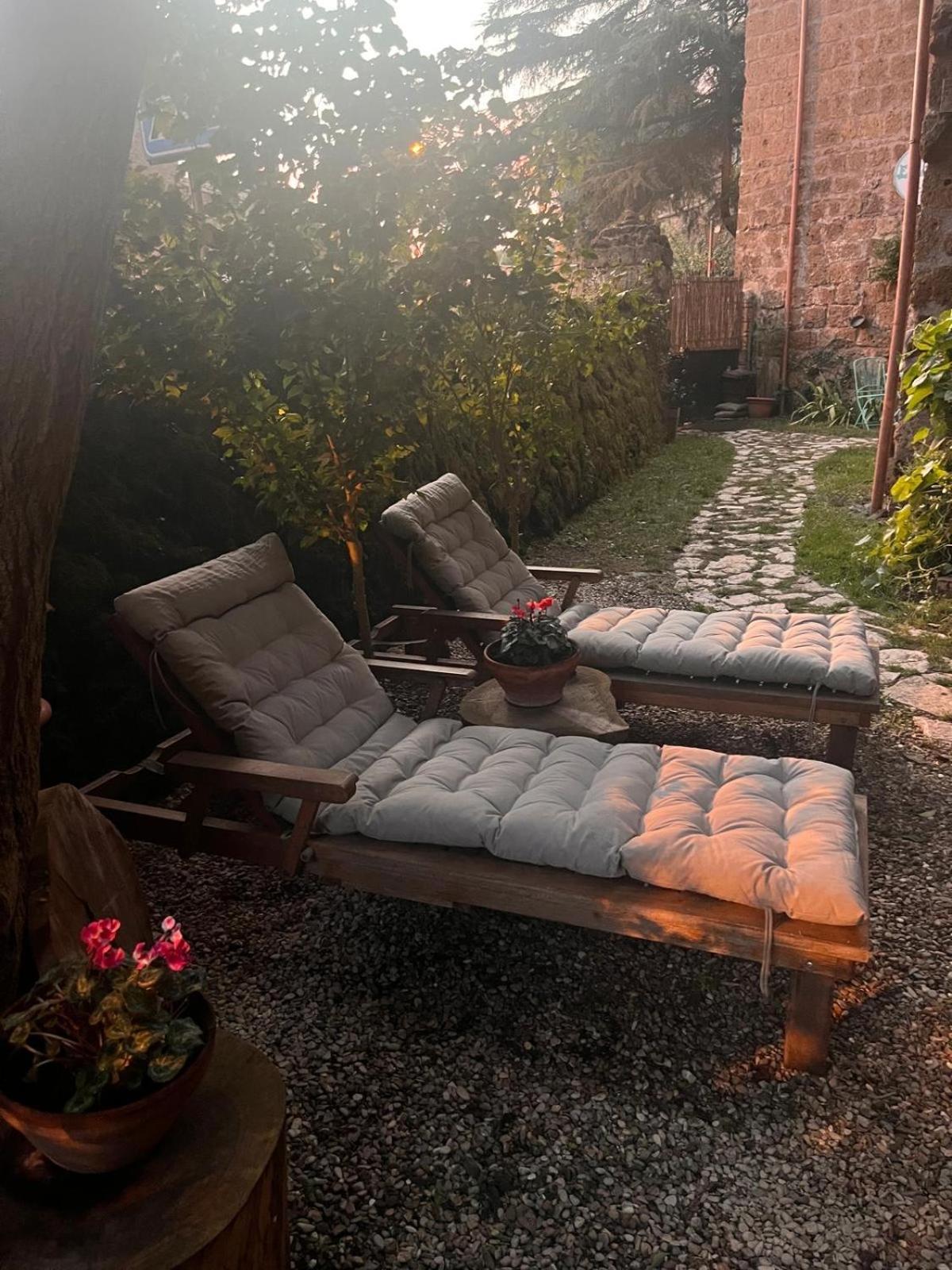 B&B Etruscan Garden Sutri Exteriér fotografie
